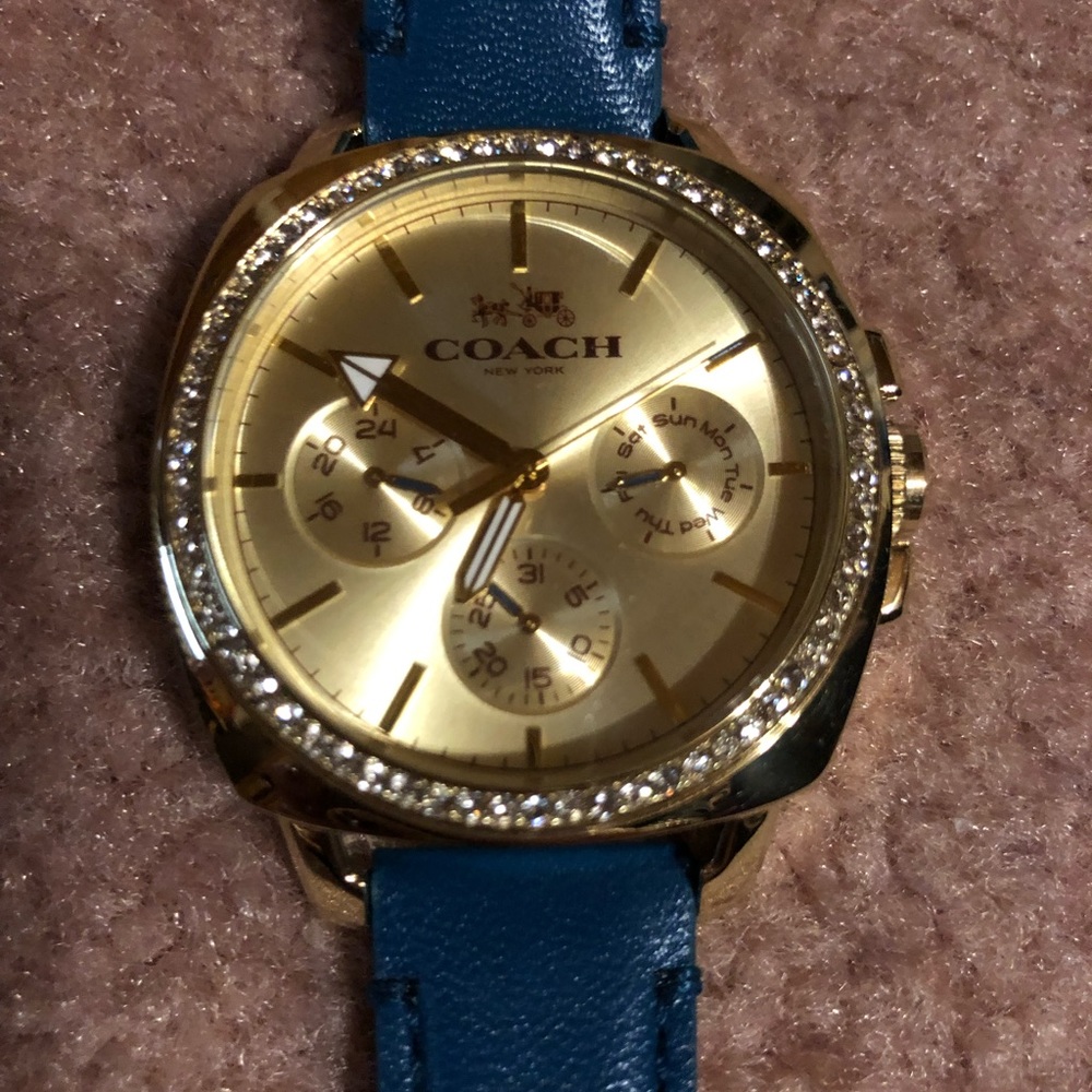 Hardly ever worn Coach watch